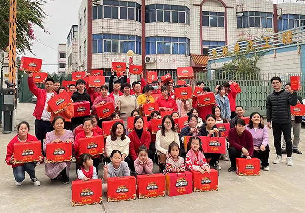 有機(jī)玻璃制品廠.jpg 有機(jī)玻璃制品廠.jpg