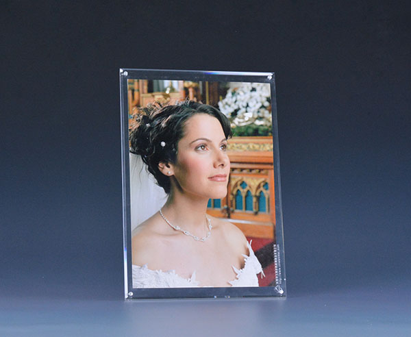 有機(jī)玻璃相框相架 有機(jī)玻璃相框相架